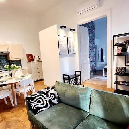 Travelers Award Winning Place In The Heart Of Kamilla ブダペスト